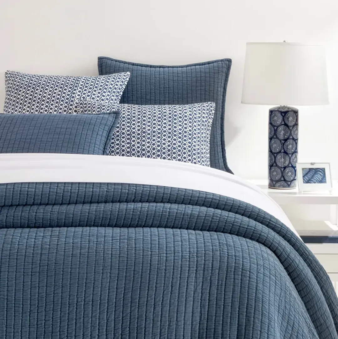furniture1-331259